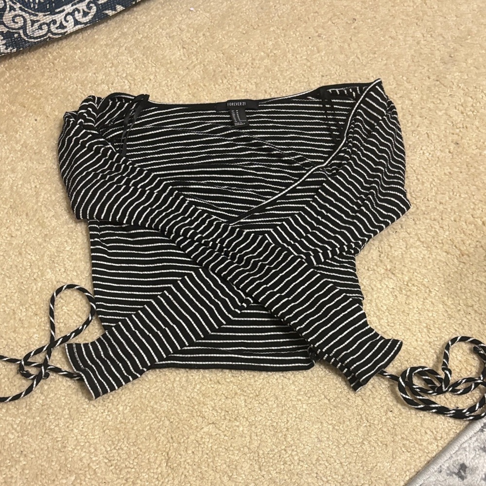 Forever 21 Black & White Striped Wrap Tie Crop Top